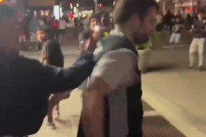 当你敢穿一件马刺球衣走在纽约街头，那你就惨了……